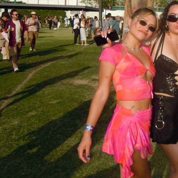 SAMARA SET - Picture 2 of 4